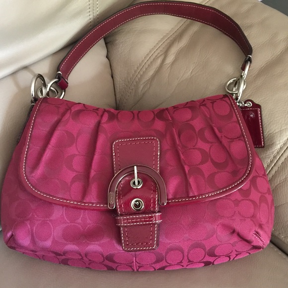Coach Handbags - Authentic Coach Purse!!